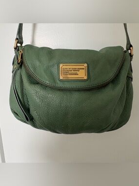 Marc by Marc Jacobs Green Pebbled Leather Crossbody with Gold Plaque